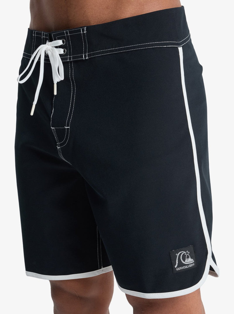 Load image into Gallery viewer, Quiksilver Men&#39;s Original Scallop 18&quot; Board Shorts Black EQYBS04880-KVJ0
