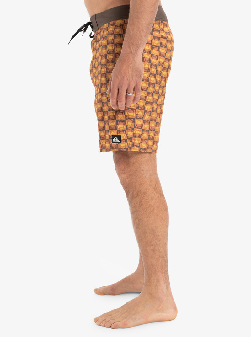 Load image into Gallery viewer, Quiksilver Men&#39;s Surfsilk Leg 18&quot; Board Shorts Florever Bran EQYBS04889_CMN6
