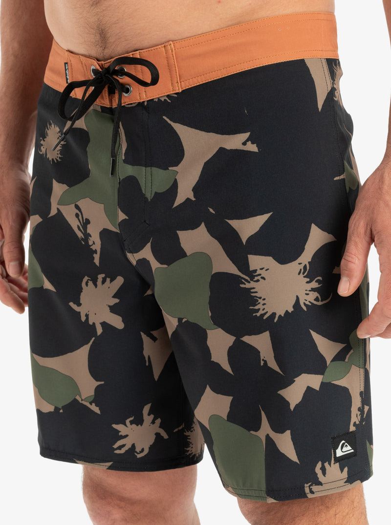 Load image into Gallery viewer, Quiksilver Men&#39;s Surfsilk Leg 18&quot; Board Shorts Grape Leaf Handtman EQYBS04889_CRE6
