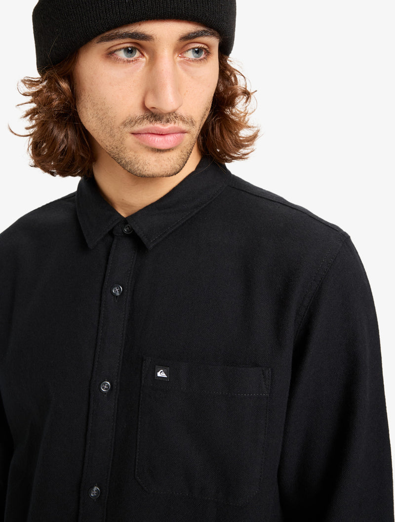 Load image into Gallery viewer, Quiksilver Men&#39;s Motherfly Solid Long Sleeve Shirt Black EQYWT04651-KVJ0
