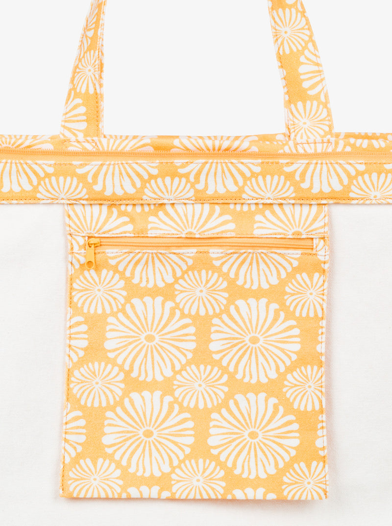 Load image into Gallery viewer, Roxy Women&#39;s Sweeter Than Honey Large Tote Banana Cream Tropical Tile ERJBT03407_YFL5
