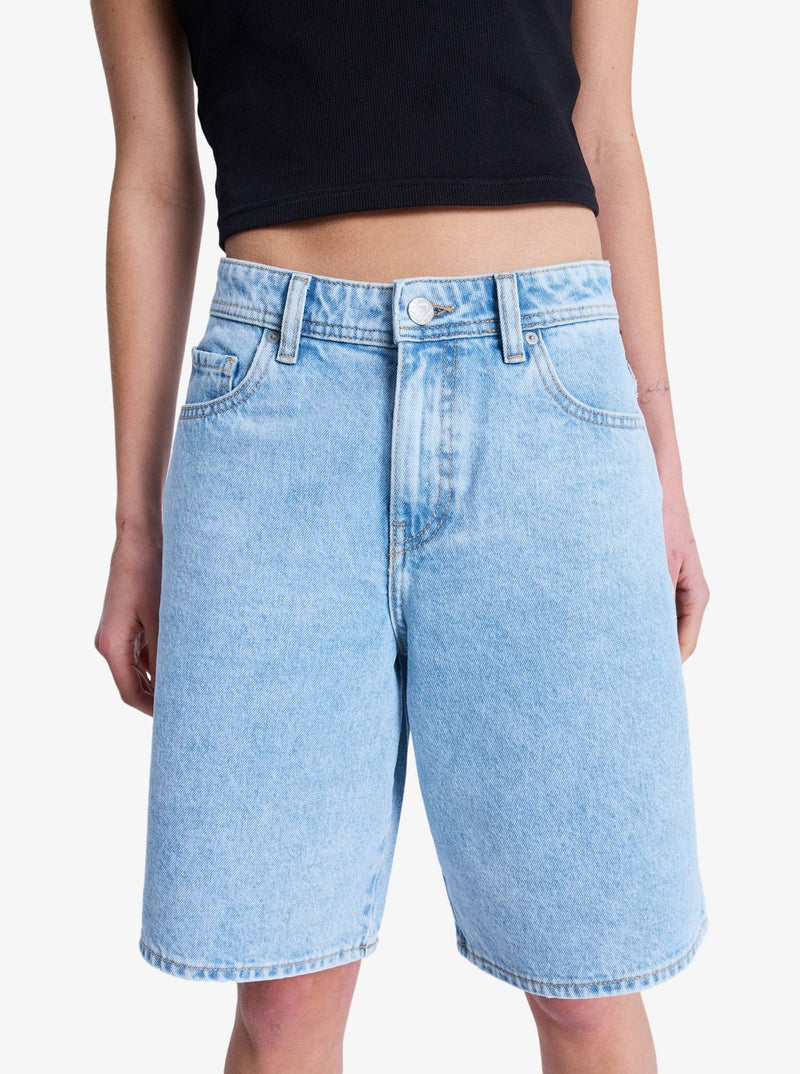Load image into Gallery viewer, Roxy Women's Breakers Mid Bermuda Shorts Sunbleached ERJDS03352-BFB0
