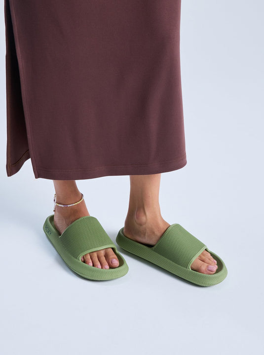 Roxy Women's The Bumpy Sandals Sage ERJL100069-SAG