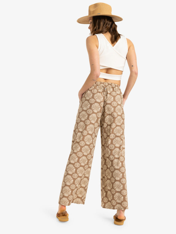 Load image into Gallery viewer, Roxy Women&#39;s Midnight Avenue Elastic Waist Pants Portobella Tropical Tile ERJNP03637-CZU5

