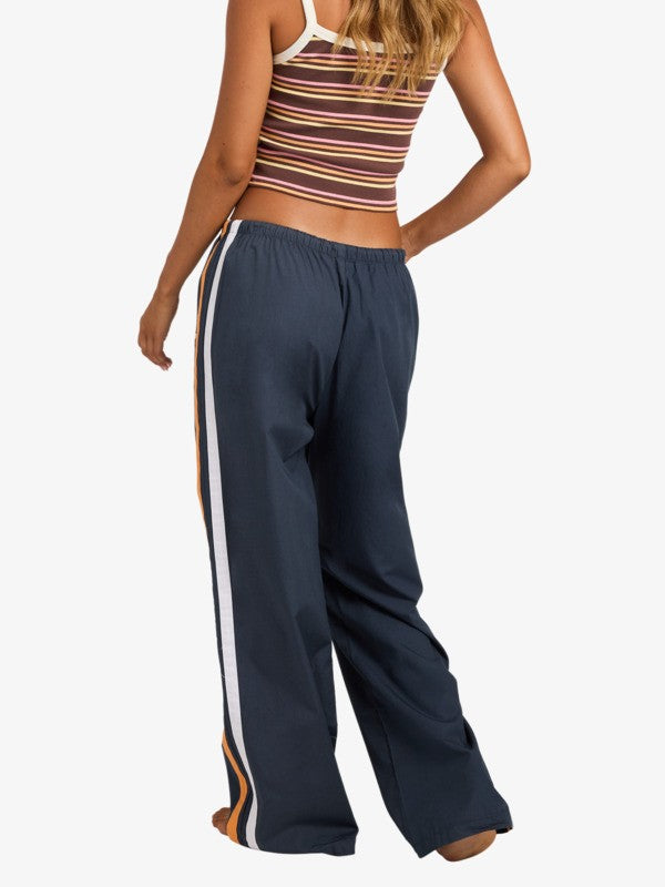 Load image into Gallery viewer, Roxy Women's Welcome Home Wide Leg Pants Mood Indigo ERJNP03701-BSP0
