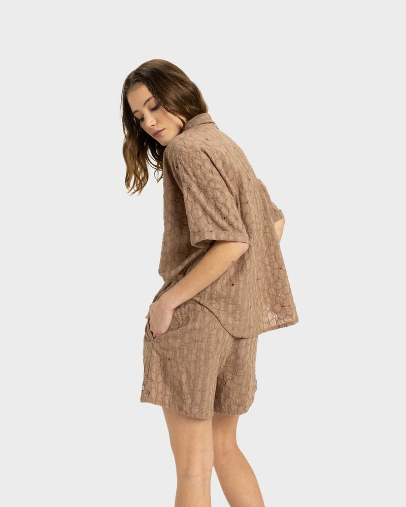 Load image into Gallery viewer, Roxy Women&#39;s Beach Nostalgia Eyelet Shirt Portobella Flower Eyelet ERJWT03664-TEC5
