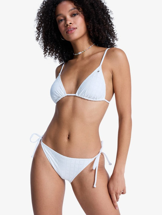 Roxy Women's Island Tiki Triangle Bikini Top Coconut Milk ERJX305676-WZA0