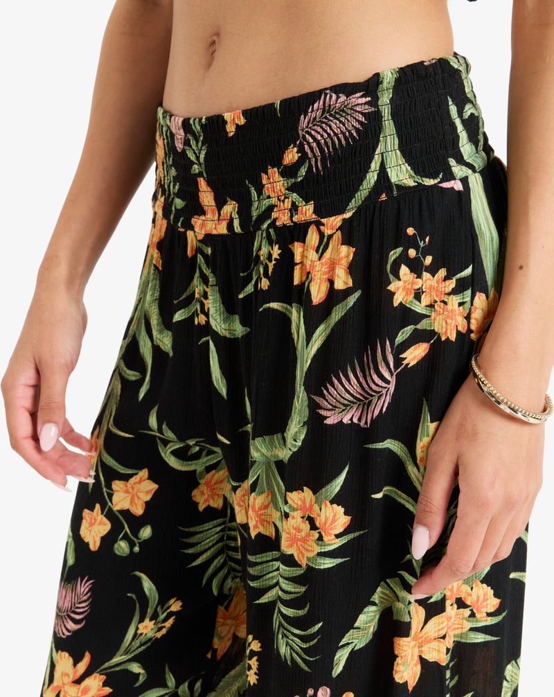Load image into Gallery viewer, Roxy Women&#39;s Along The Beach Pants Anthracite Island Escape ERJX603439_KVJ3
