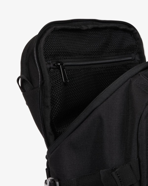 Load image into Gallery viewer, RVCA Men's Weld Pack 33L Backpack Black EVYBP03001-BLK
