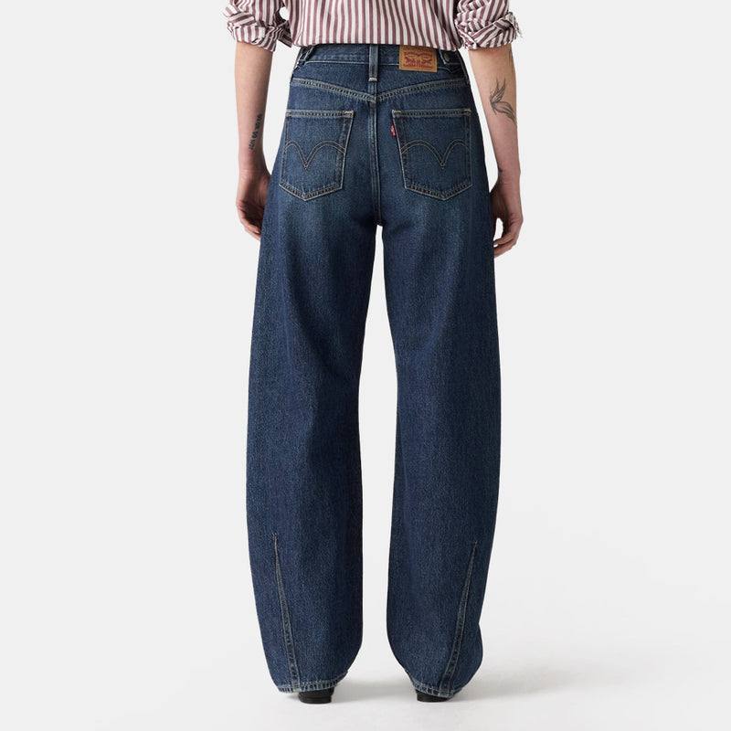Load image into Gallery viewer, Levi's Women's Cinch Barrel Jeans Dark Wash 003V50001
