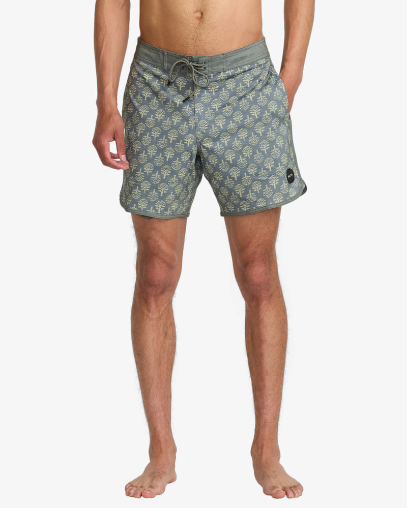 Load image into Gallery viewer, RVCA Men&#39;s Freeport Swim Shorts Lead M1072RFT_LED
