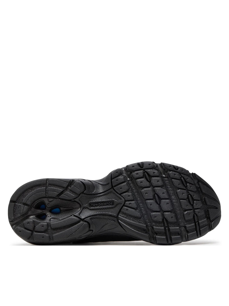 Load image into Gallery viewer, New Balance Men&#39;s 530 Shoes Black MR530PB
