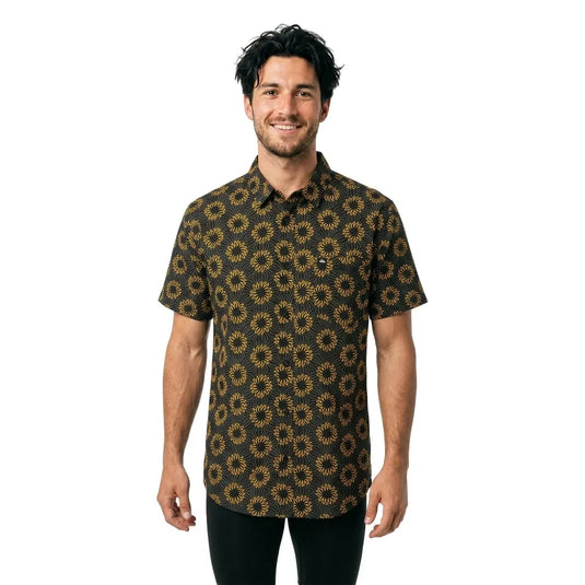 Quiksilver Men's Apero Classic Short Sleeve Shirt Black Ocean Mayhem 32 EQYWT04686-KVJ7