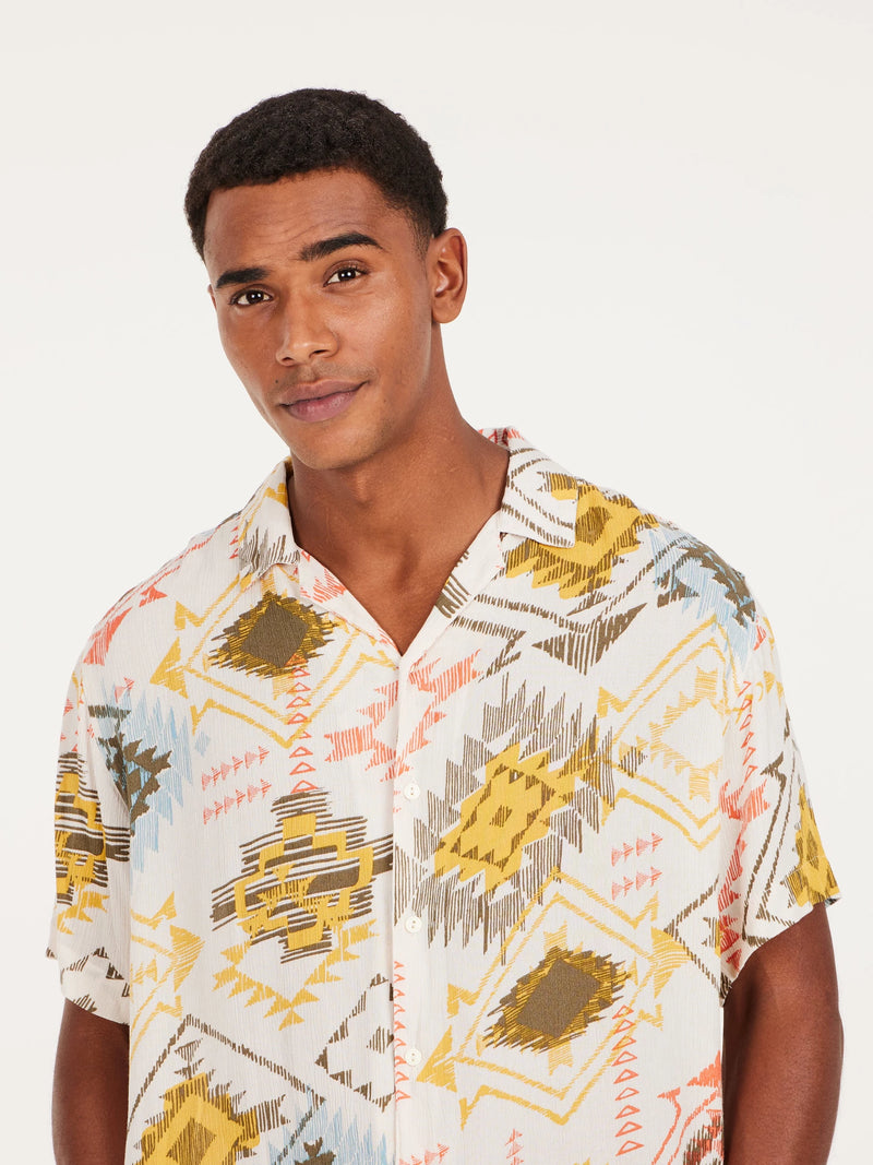 Load image into Gallery viewer, Protest Men&#39;s Able Short Sleeve Loose Fit Kitoffwhite 1710243_106
