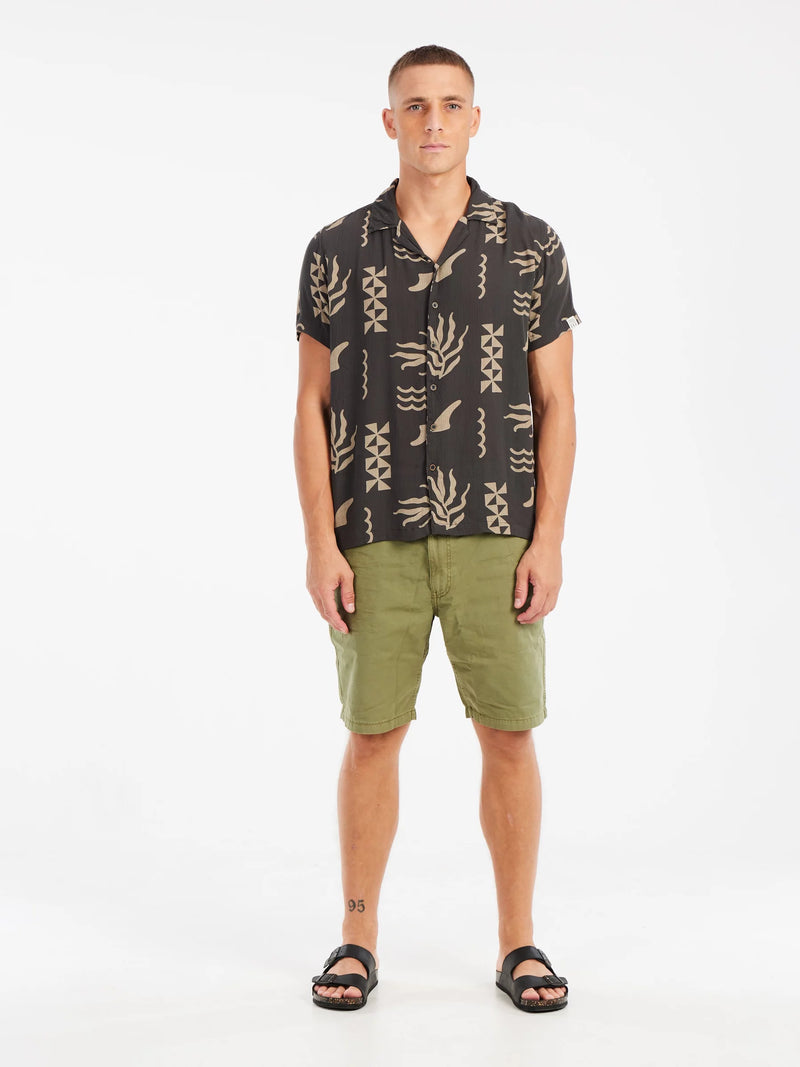 Load image into Gallery viewer, Protest Men&#39;s Bucco Short Sleeve Shirt Deep Grey 15751001_899
