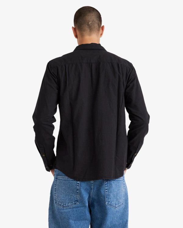Load image into Gallery viewer, RVCA Men&#39;s Base Linen Long Sleeves Shirt Black UVYWT00208-BLK

