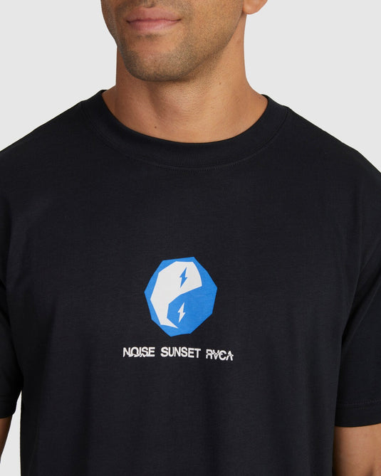 Rvca Men's Noise Sunset Relax Fit T-Shirt Rvca Black UVYZT00663-RVB