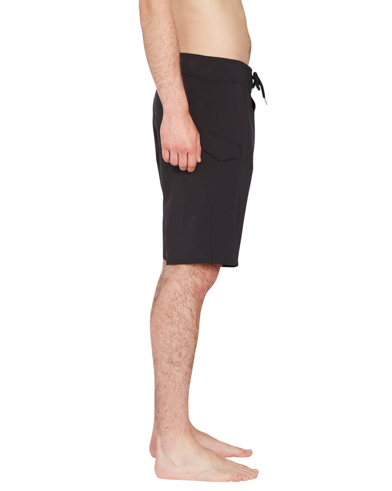 Load image into Gallery viewer, Volcom Men's Lido Solid Mod Boarshorts 20" Black A0812620_BLK
