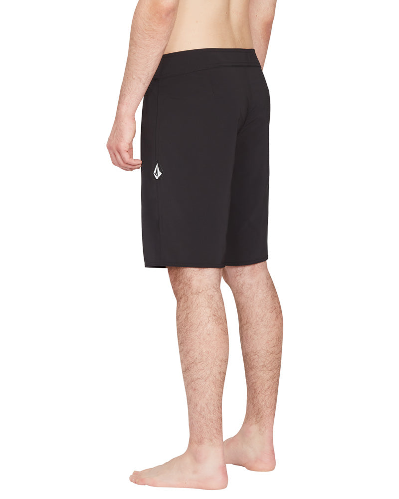 Load image into Gallery viewer, Volcom Men's Lido Solid Mod Boarshorts 20" Black A0812620_BLK
