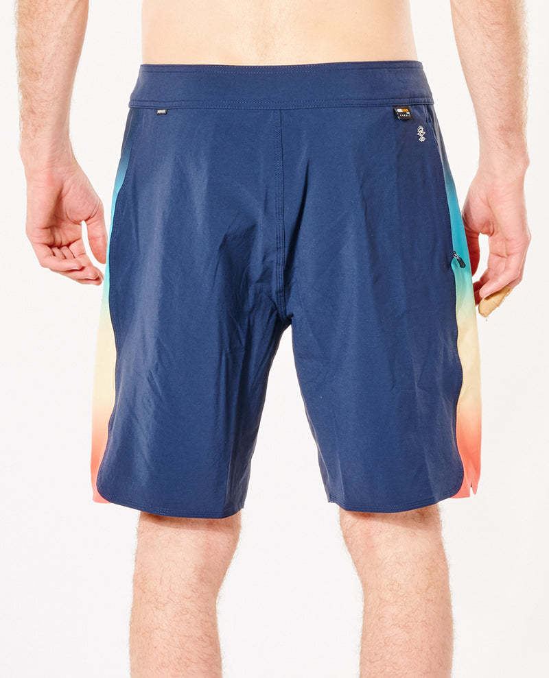 Load image into Gallery viewer, Rip Curl Mirage 3/2/1 Ultimate 19&quot; Boardshort Multico CBOBU9-3282

