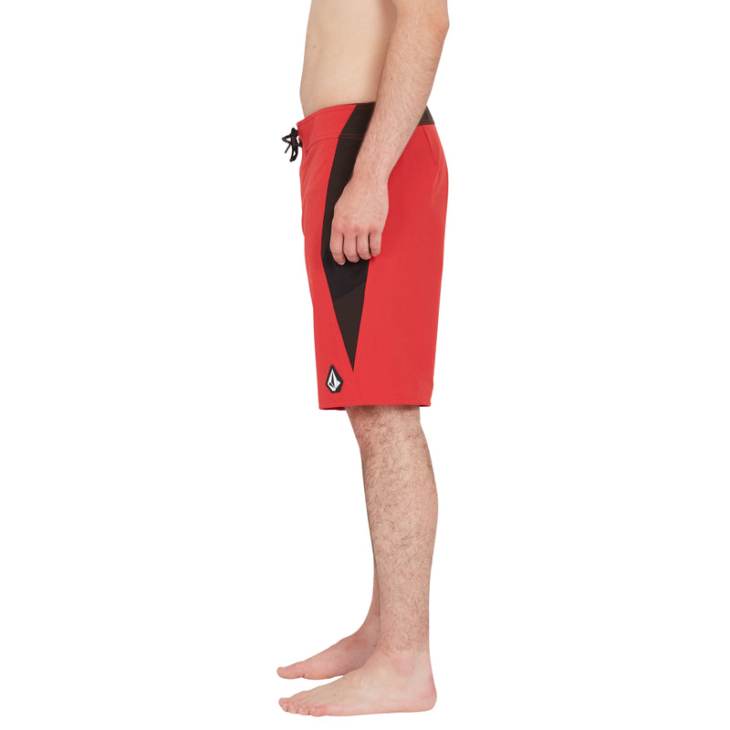 Load image into Gallery viewer, Volcom Surf Vitals J Robinson 20&quot; Boardshort Red A0812301_RED
