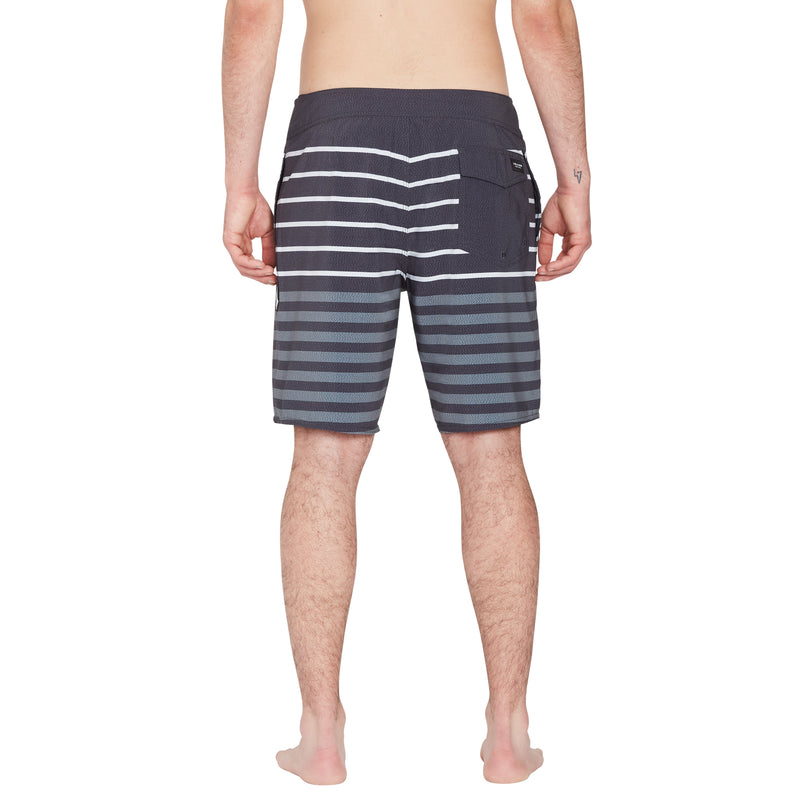 Load image into Gallery viewer, Volcom Quarta Static Mod 19&quot; Boardshorts Black A0812310_BLK
