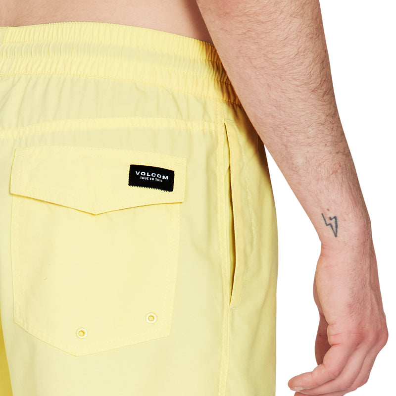 Load image into Gallery viewer, Volcom Lido Solid 16&quot; Trunk Dawn Yellow A2512306_DNY
