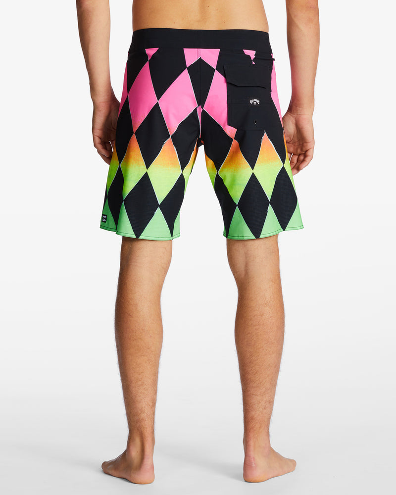 Load image into Gallery viewer, Billabong Sundays Airlite Performance Board Shorts Neon ABYBS00379-NEO
