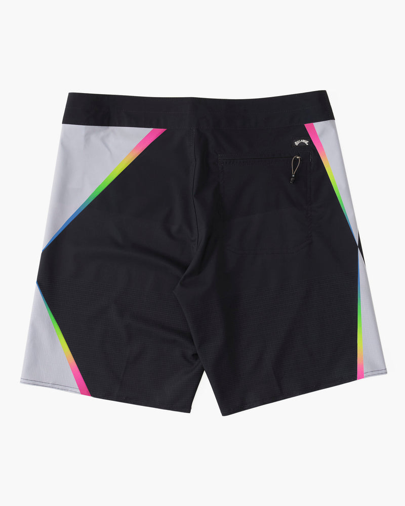 Load image into Gallery viewer, Billabong Prism Airlite Performance Board Shorts Black ABYBS00406-BLK
